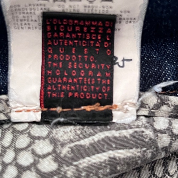 Roberto Cavilli Jeans - Picture 7 of 11